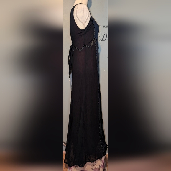 Women's FUNHOUSE NYC Dress. Sz. Medium. Like New. - Picture 3 of 6